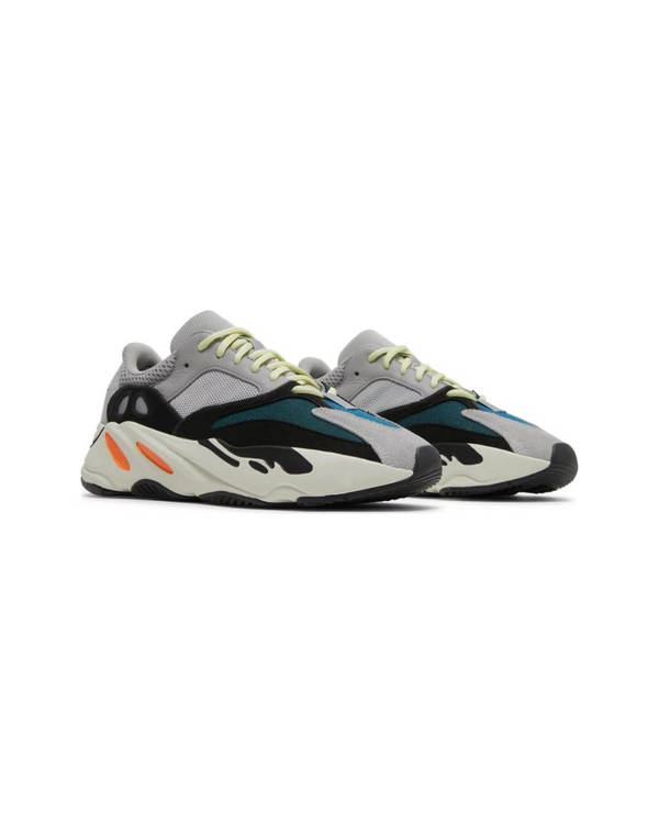 YEEZY 700 WAWE RUNNER